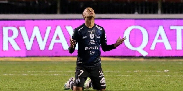 Pumas Files |  Gabriel Torres reads as attack refusal: Stufa football