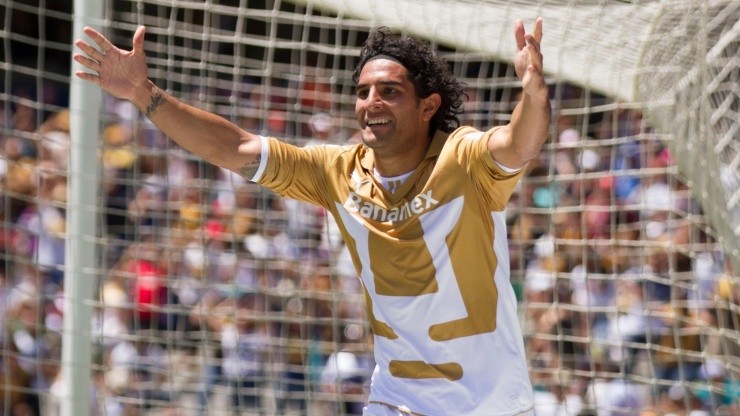 Martín Bravo se postuló para volver a ser jugador de Pumas.